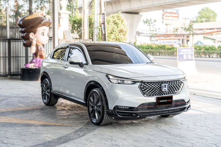 Honda HR-V 2024 1.5 e:HEV RS Utility-car ไฮบริด เกียร์อัตโนมัติ ขาว รูปที่ 4