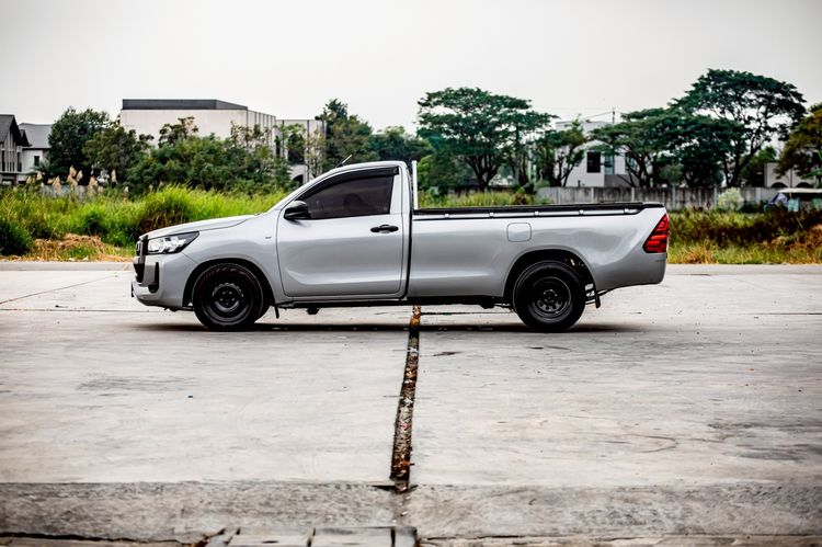 Toyota Hilux Revo 2012 2.4 Entry Pickup ดีเซล ไม่ติดแก๊ส เกียร์ธรรมดา เทา รูปที่ 4