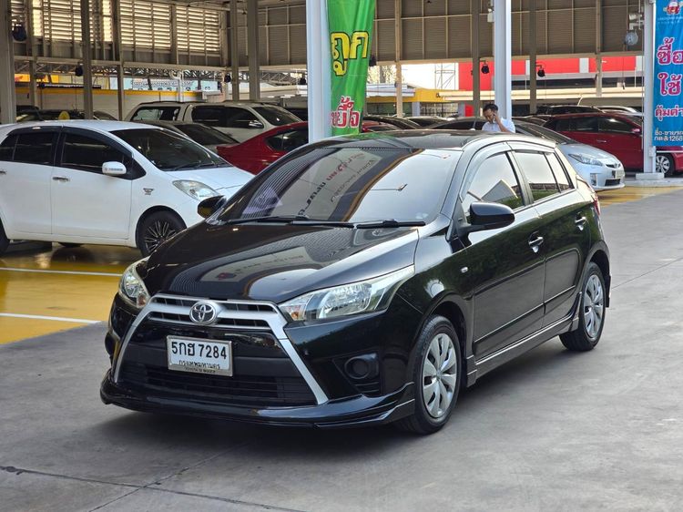 Toyota Yaris 2016 1.2 E Sedan เบนซิน ไม่ติดแก๊ส เกียร์อัตโนมัติ ดำ รูปที่ 3