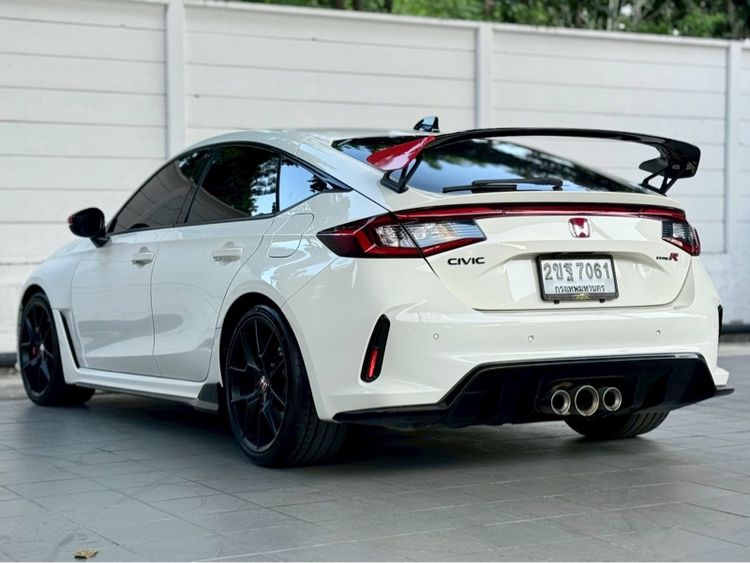Honda Civic 2024 2.0 Type R Sedan เบนซิน ไม่ติดแก๊ส เกียร์ธรรมดา ขาว รูปที่ 4