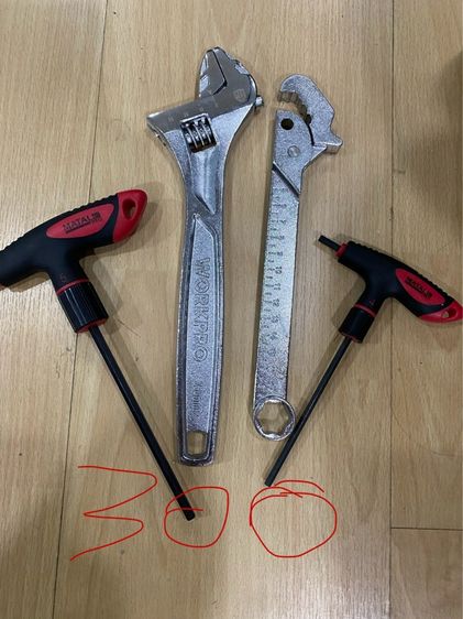 อุปกรณ์เครื่องมือช่าง ขายเครื่องมือช่างใหม่เก็บตามราคาที่วงไว้ครับ