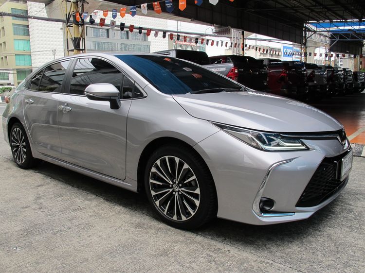 Toyota Altis 2024 1.8 Esport Sedan เบนซิน ไม่ติดแก๊ส เกียร์อัตโนมัติ เทา รูปที่ 2