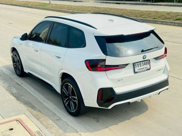 BMW X1 2023 2.0 sDrive20i M Sport Utility-car เบนซิน ไม่ติดแก๊ส เกียร์อัตโนมัติ ขาว รูปที่ 2