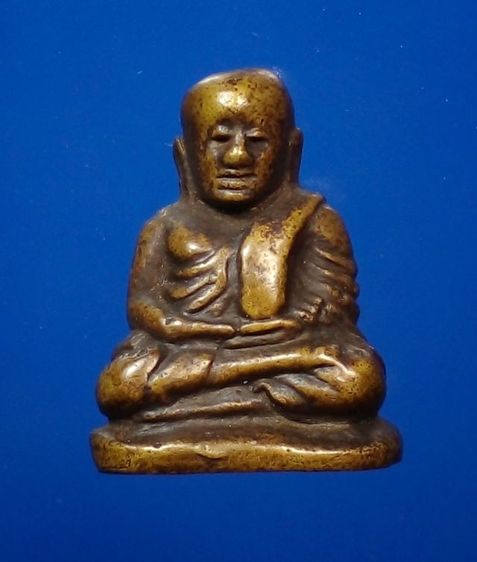 หลวงพ่อเงิน วัดบางคลาน พิมพ์นิยม