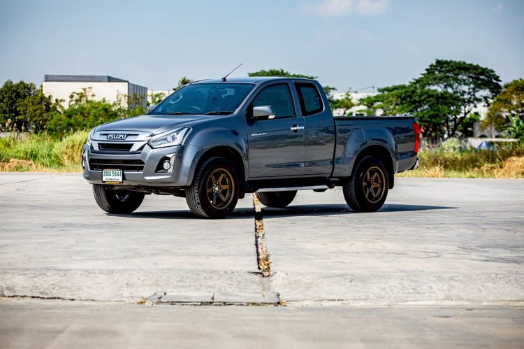 Isuzu D-MAX 2018 1.9 Hi-Lander L Pickup ดีเซล เกียร์ธรรมดา เทา รูปที่ 2