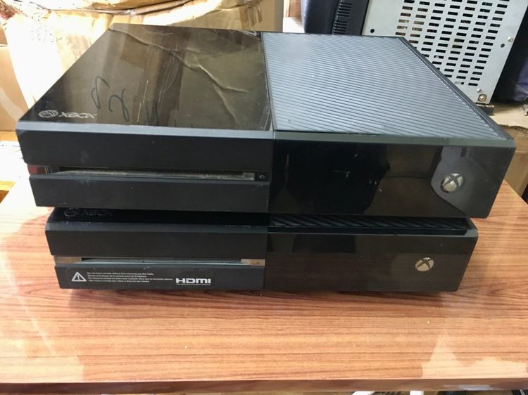 XboxOne รุ่นแรก ตามสภาพ ขายเป็นอะไหล่ รูปที่ 2