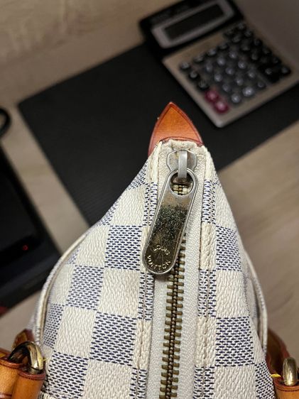Louis Vuitton damier azur totally pm ปี2012  ของแท้  รูปที่ 5