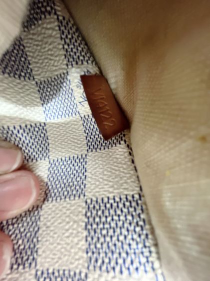 Louis Vuitton damier azur totally pm ปี2012  ของแท้  รูปที่ 9