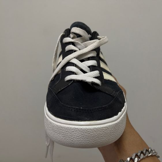 รองเท้า Adidas ทรงโลว์ รูปที่ 2