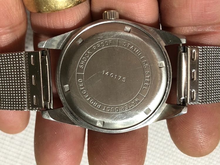 วินเทจ HMT PILOT PARA SHOCK 17 JEWELS รูปที่ 6