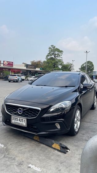 Volvo V40 2015 2.0 Cross Country T5 เบนซิน เกียร์อัตโนมัติ ดำ รูปที่ 4