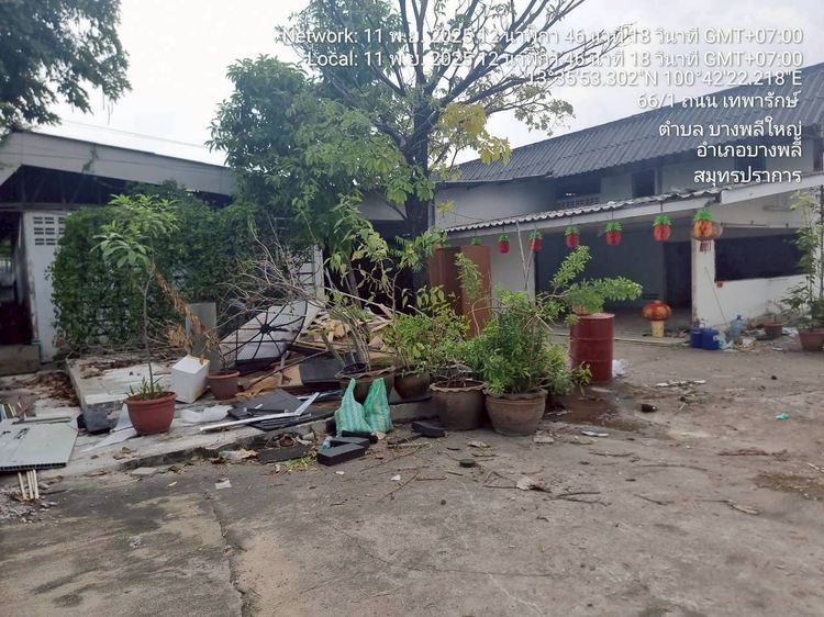 ขายที่ดินหมู่บ้านชลเทพ ถนนเทพารักษ์ กม. 13 อำเภอ บางพลี สมุทรปราการ พร้อมสิ่งปลูกสร้าง 