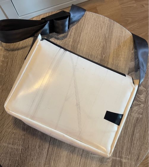 Freitag Lassie F11 รูปที่ 4