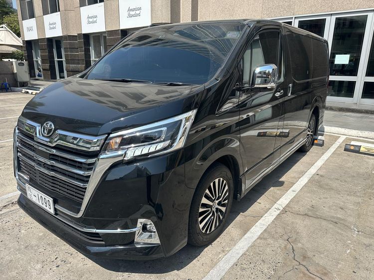 Toyota Majesty 2024 2.8 Grand Van ดีเซล ไม่ติดแก๊ส เกียร์อัตโนมัติ ดำ รูปที่ 2