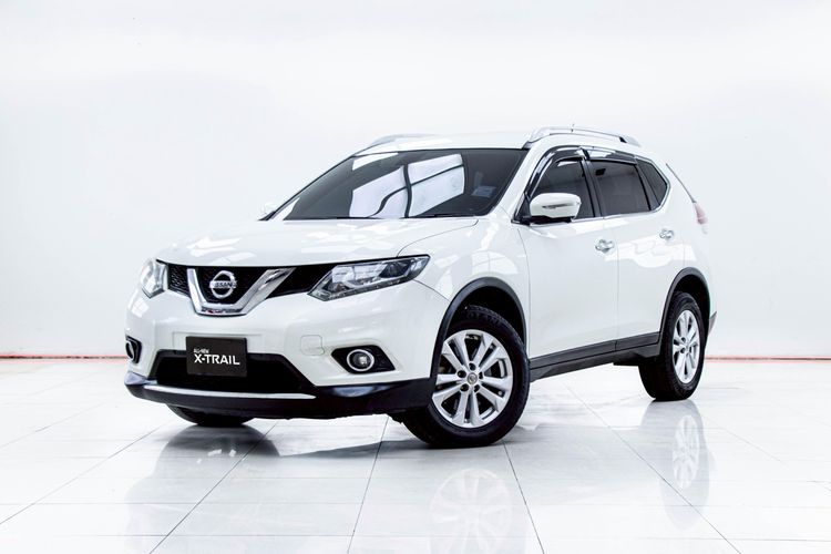 Nissan X-Trail 2016 2.0 V 4WD Utility-car เบนซิน ไม่ติดแก๊ส เกียร์อัตโนมัติ ขาว รูปที่ 4