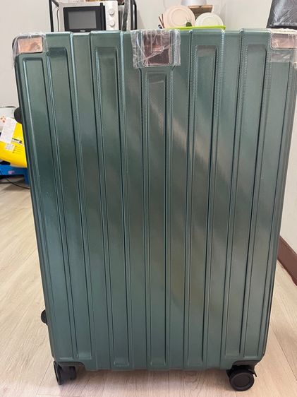 กระเป๋าล้อลาก