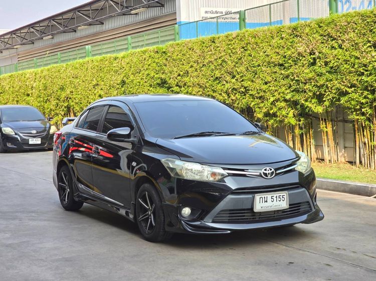 รถ Toyota Vios 1.5 J สี ดำ