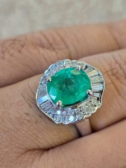 แหวนแพลตตินัม มรกตโคลัมเบีย 3.8Ct.เขียวน้ำทะเล  รูปที่ 2