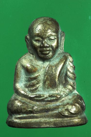 พระหลวงพ่อเงินค่ะ