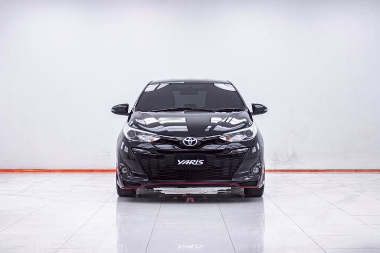 Toyota Yaris 2017 1.2 G Sedan เบนซิน ไม่ติดแก๊ส เกียร์อัตโนมัติ ดำ รูปที่ 4