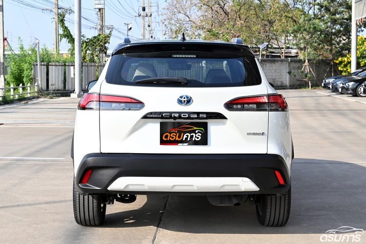 Toyota Corolla Cross 2022 1.8 Hybrid Premium Safety 60th Anniversary Utility-car ไฮบริด ไม่ติดแก๊ส เกียร์อัตโนมัติ ขาว รูปที่ 4