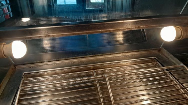 ตู้โชว์ขนมพร้อมขาตั้ง ขนาดตู้กระจก ฉพาะขาตั้งสูง  85 cm ตู้กระจกกว้าง 45 ยาว 60 สูง 50 ซมความสูงรวมทั้งหมดและขาตั้ง 135 cm รูปที่ 14