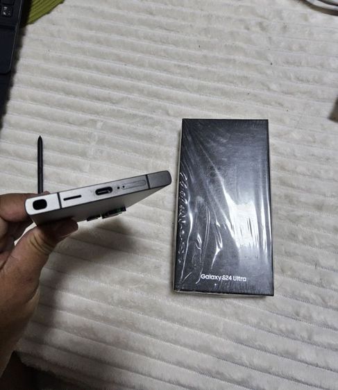 Samsung
S24 Ultra 2
8ความจํา
Ram12 Rom256 gb รูปที่ 6