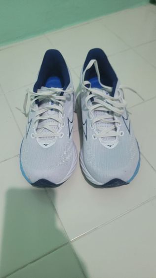 รองเท้า​​Mizuno​​Runing สภาพยังใหม่ใส่ไม่ได้เพราะคับ(ดูเบอร์ผิด)​ รูปที่ 4