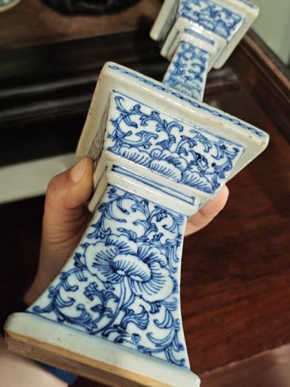 เชิงเทียนลายคราม ลายผักชี รูปที่ 2