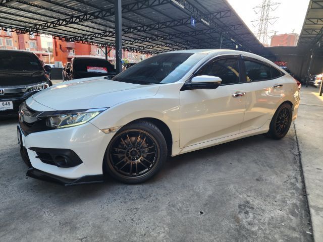 Honda Civic 2017 1.8 EL i-VTEC Sedan เบนซิน ไม่ติดแก๊ส เกียร์อัตโนมัติ ขาว รูปที่ 3