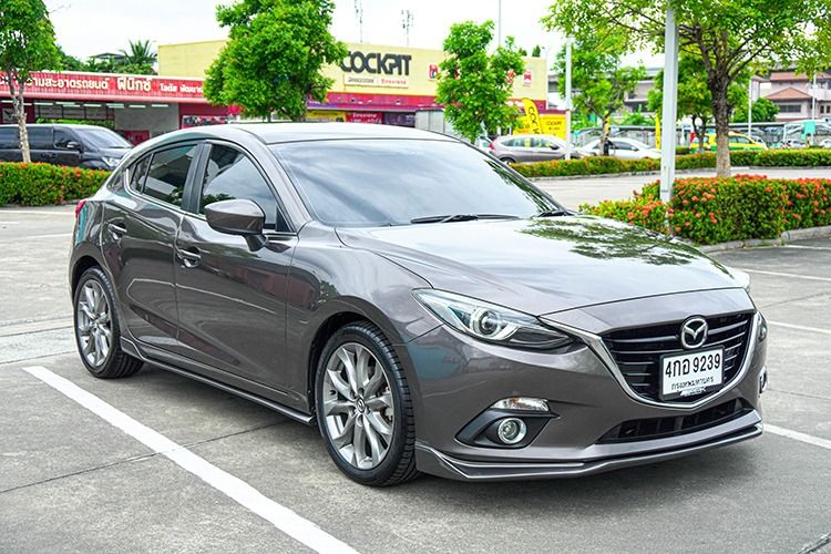 Mazda Mazda3 2016 2.0 S Sports Sedan เบนซิน ไม่ติดแก๊ส เกียร์อัตโนมัติ น้ำตาล รูปที่ 3