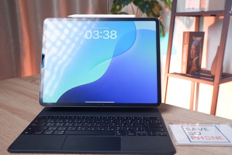 256 GB iPad Pro 12.9นิ้ว Wi-Fi Cellular 256GB 6th Gen  Apple Pencil + (รุ่นที่ 2) + Magic Keyboard ขายถูกเพียง 32,990.- รีเซ็ตพร้อมใช้งาน 