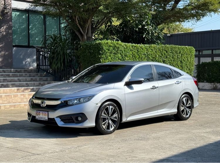 Honda Civic 2018 1.5 Turbo Sedan เบนซิน ไม่ติดแก๊ส เกียร์อัตโนมัติ บรอนซ์เงิน รูปที่ 4