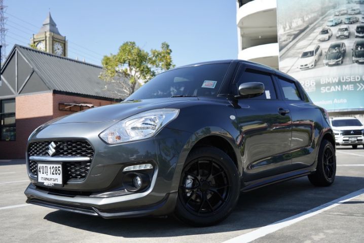 รถ Suzuki Swift 1.2 GL สี เทา