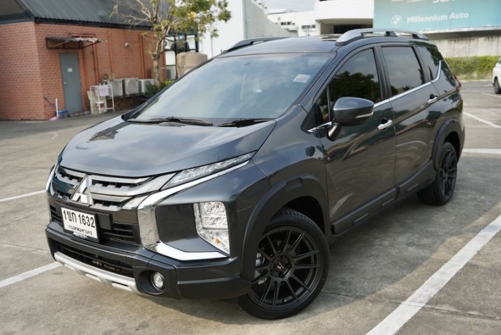 Mitsubishi Xpander 2020 1.5 Cross Utility-car เบนซิน ไม่ติดแก๊ส เกียร์อัตโนมัติ เทา รูปที่ 4