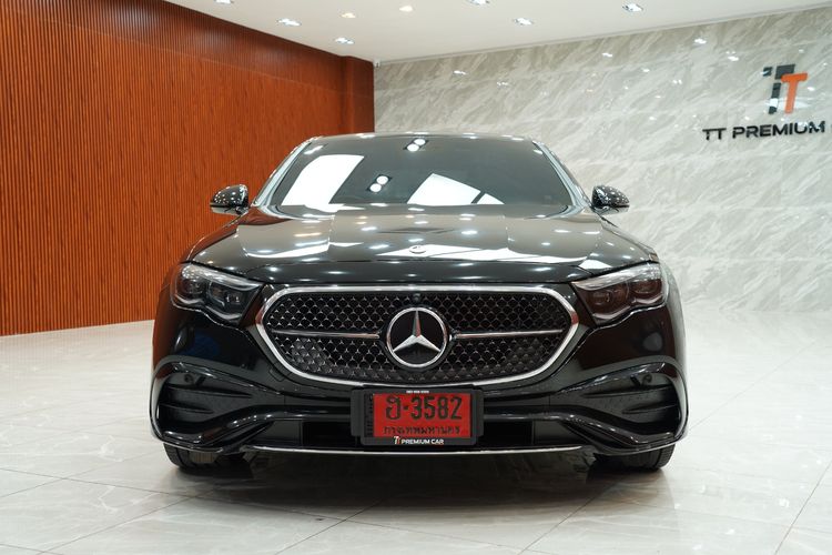 Mercedes-Benz E-Class 2025 E350 AMG Sedan เบนซิน เกียร์อัตโนมัติ ดำ รูปที่ 2