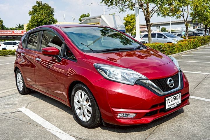 Nissan Note 2018 1.2 V Sedan เบนซิน ไม่ติดแก๊ส เกียร์อัตโนมัติ แดง รูปที่ 4
