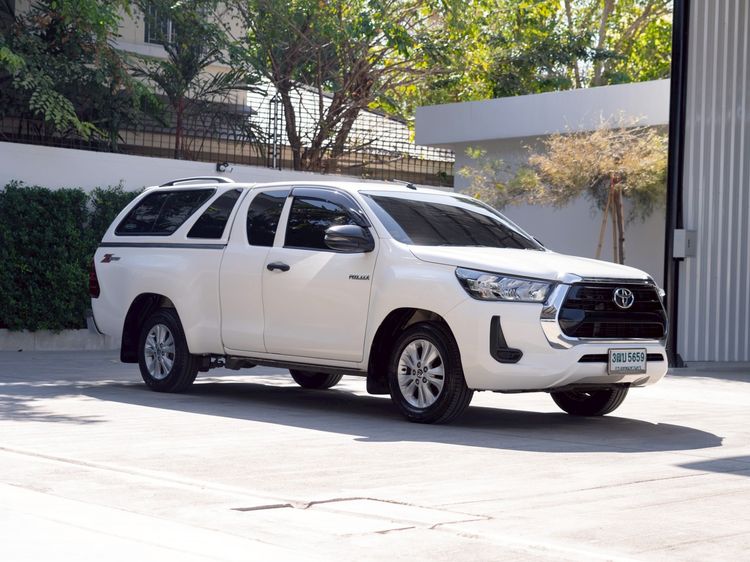 รถ Toyota Hilux Revo 2.4 Z Edition Entry สี ขาว