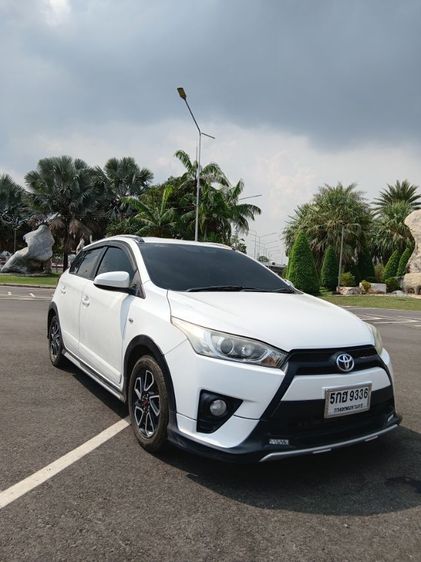 Toyota Yaris 2017 1.2 G Plus เบนซิน ไม่ติดแก๊ส เกียร์อัตโนมัติ ขาว รูปที่ 3