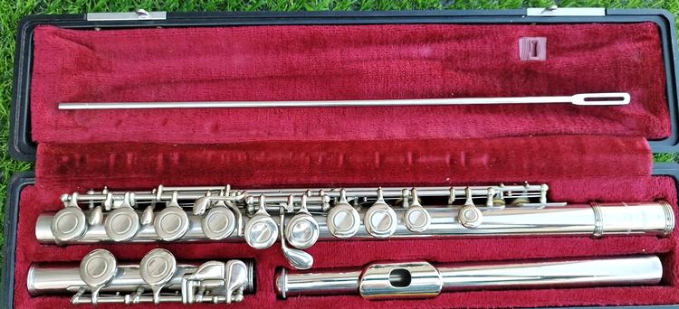 ฟลุต ยามาฮ่า YAMAHA นิเกิ้ลชุบเงิน NICKEL YAMAHA YFL-211 Japan มือสอง นำเข้าจากญี่ปุ่น รูปที่ 2