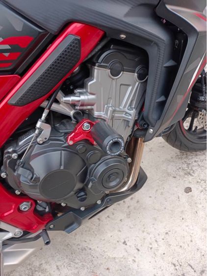 ขาย Honda cb650 ปี2016 สภาพสวยเดิม ไม่เคยล้ม ไล์น้อย รูปที่ 3