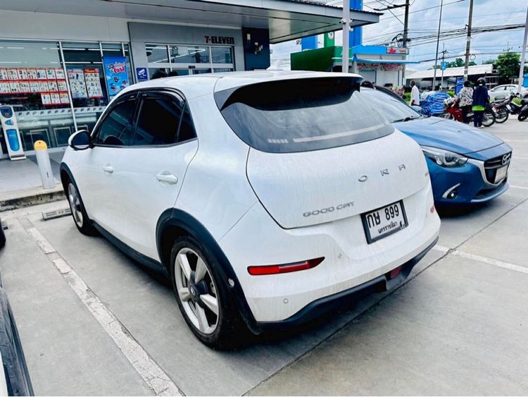 GWM ORA Good Cat 2023 500KM ULTRA Sedan ไฟฟ้า ไม่ติดแก๊ส เกียร์อัตโนมัติ ขาว รูปที่ 4