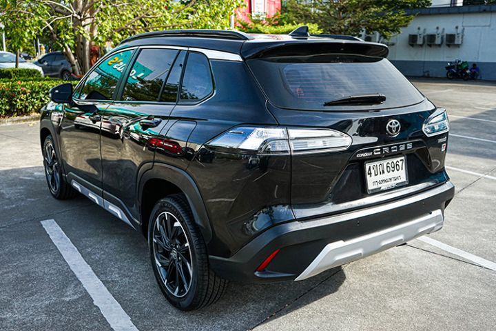 Toyota Corolla Cross 2023 1.8 Hybrid Premium Safety GR Sport Utility-car ไฮบริด ไม่ติดแก๊ส เกียร์อัตโนมัติ ดำ รูปที่ 4