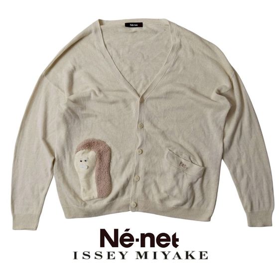แขนยาว อื่นๆ อื่นๆ อื่นๆ เสื้อกันหนาว Ne-Net issey miyake แท้ 💯 size วัดจริงขนาด อก 22 ยาว 26 นิ้ว สภาพใหม่มาก ลายสวยมาก ดีเทลสวย ตัดเย็บดีมาก หายากน่าสะสมครับ