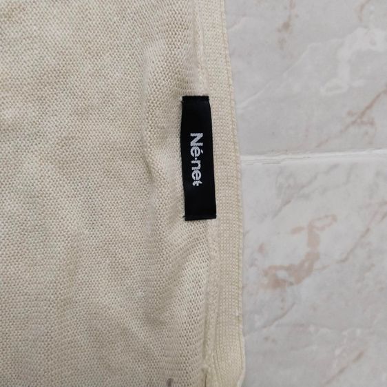 เสื้อกันหนาว Ne-Net issey miyake แท้ 💯 size วัดจริงขนาด อก 22 ยาว 26 นิ้ว สภาพใหม่มาก ลายสวยมาก ดีเทลสวย ตัดเย็บดีมาก หายากน่าสะสมครับ รูปที่ 2