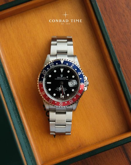 Rolex GMT-Master II 16710 'Pepsi Black Dial Oyster Steel 2005 40mm. Fullset 99 รูปที่ 4