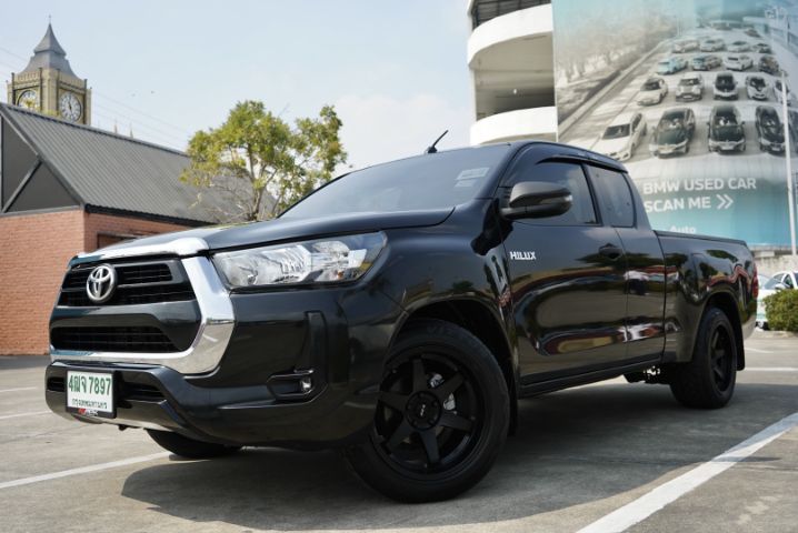 Toyota Hilux Revo 2022 2.4 Z Edition Entry Pickup ดีเซล ไม่ติดแก๊ส เกียร์ธรรมดา ดำ รูปที่ 2