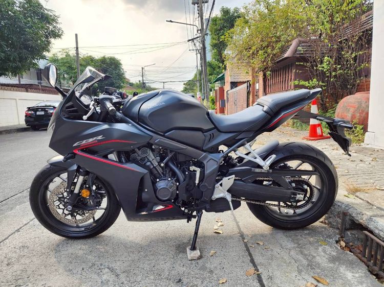 Honda CBR 650R ปี 2024