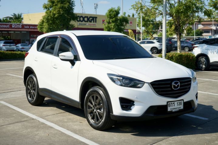 Mazda CX-5 2017 2.0 S Utility-car เบนซิน ไม่ติดแก๊ส เกียร์อัตโนมัติ ขาว รูปที่ 3