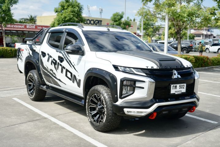 2023 Mitsubishi Triton 2.4 Double Cab GLS PLUS กระบะมือสอง